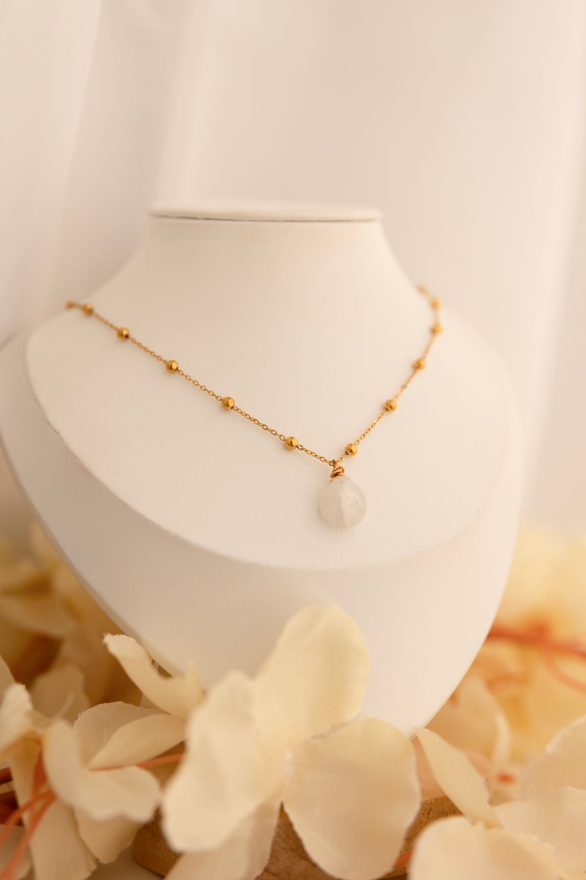 collier pierre unique : pierre de lune